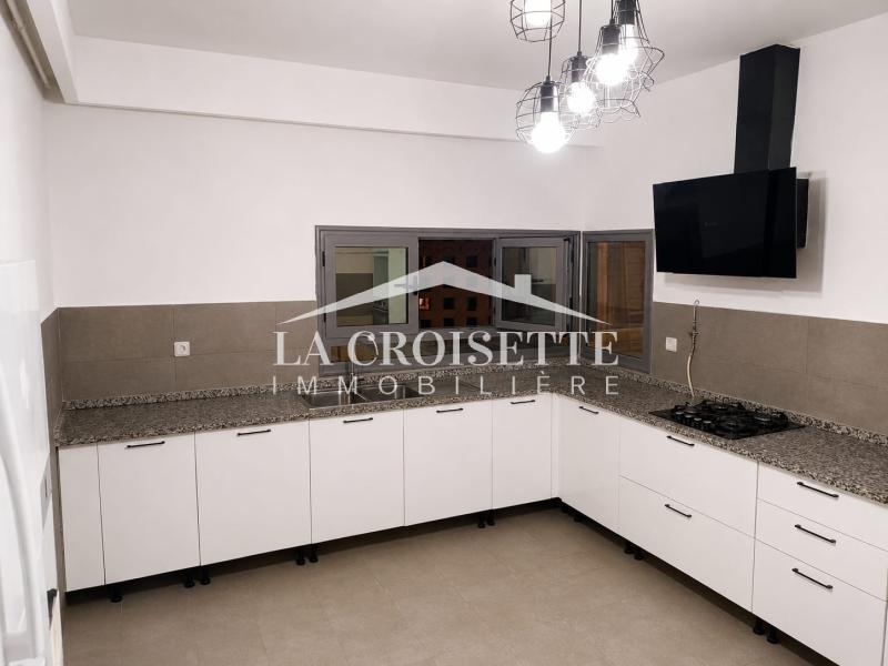 Appartement meublé S+4 avec terrasse aux Berges du Lac2